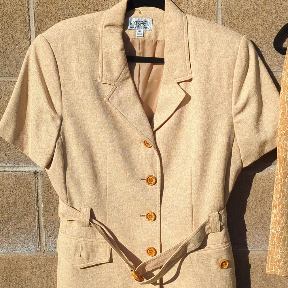 Kasper Cream Short-Sleeve Belted Blazer And Skirt Set, 14P - Picture 12 of 15